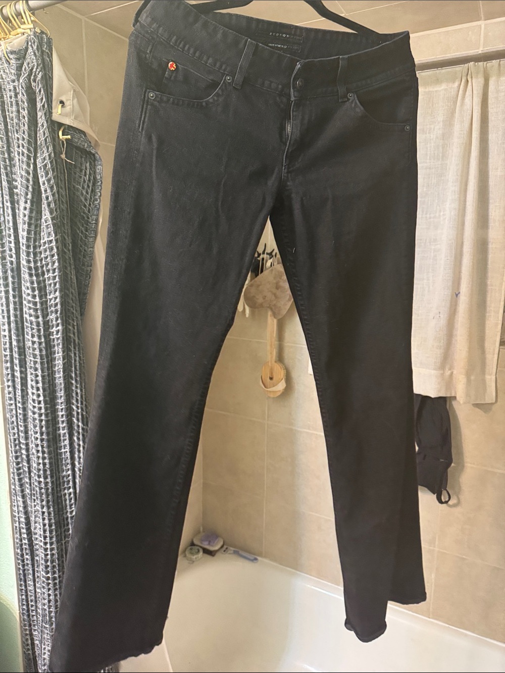 Hudson Jeans Black High-Rise Flare Denim - Picture 6 of 7